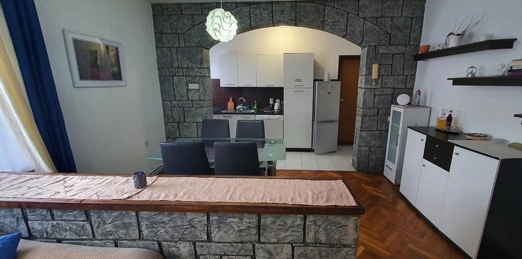 Apartman Ksenija Ðakovo Exterior foto